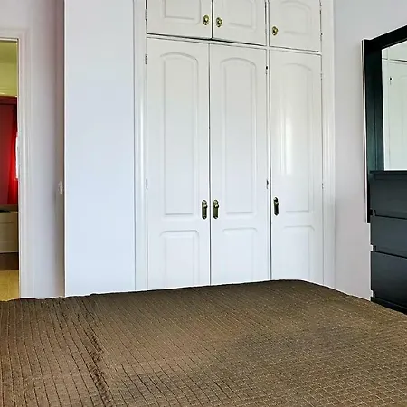 Two Bedroom In Torviscas * אדחה